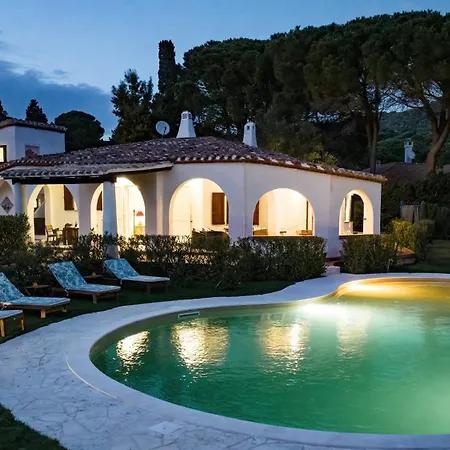 Villa Sandra 10, Emma