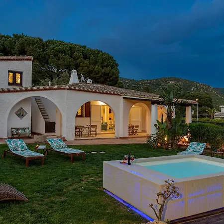 Sandra 10, Emma Villa *