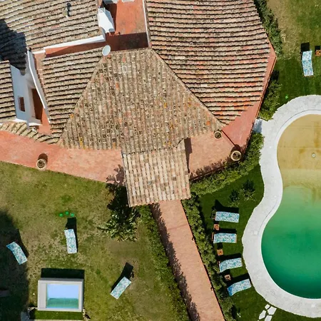 Villa Sandra 10, Emma