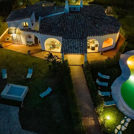 Villa Sandra 10, Emma *